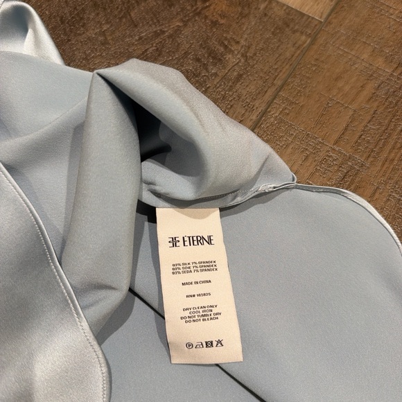 Eterne Mint Satin V-Neck Camisole - Picture 4 of 5